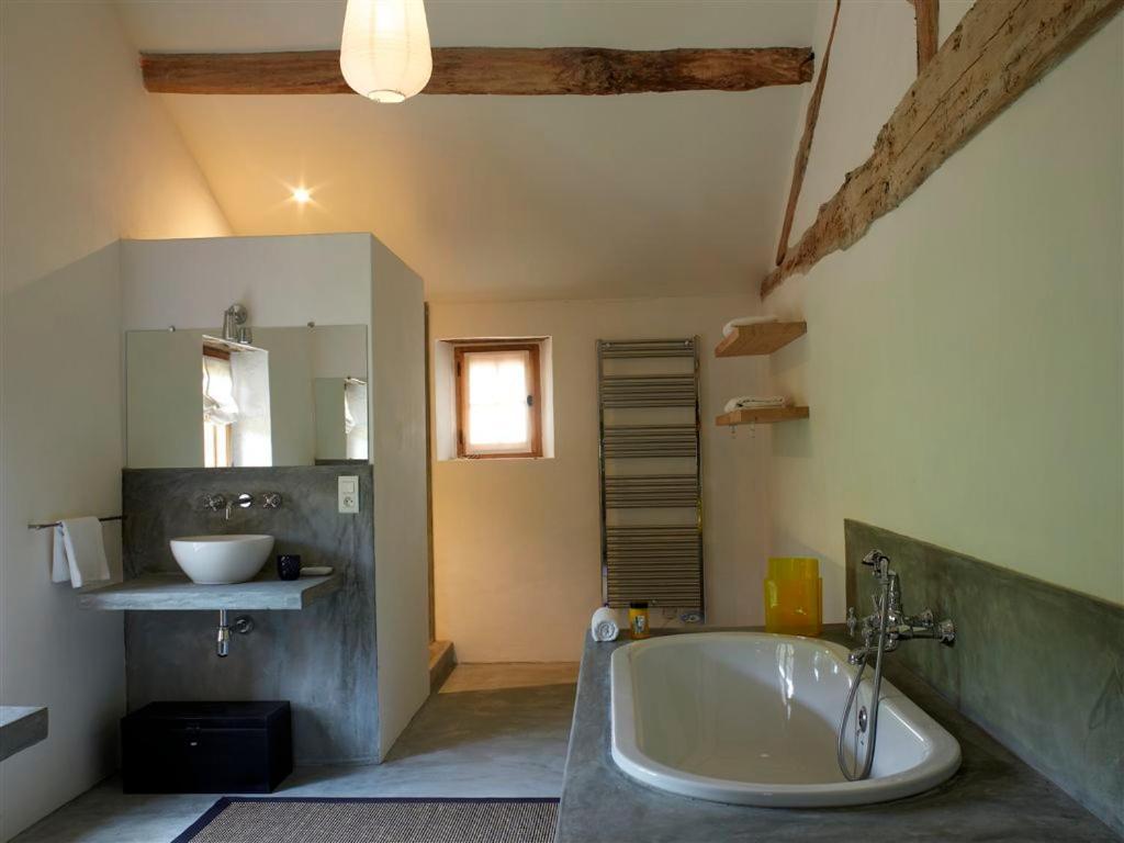 Le Pressoir - Domaine Du Chateau De La Bourlie - Boutique Villa Up To 12 Guests Urval Exterior foto